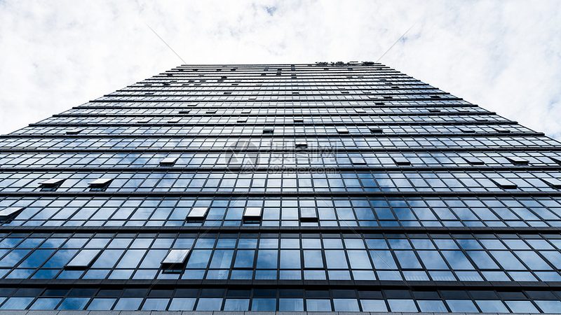 别墅露台阳光房选玻璃：安全与性能并重